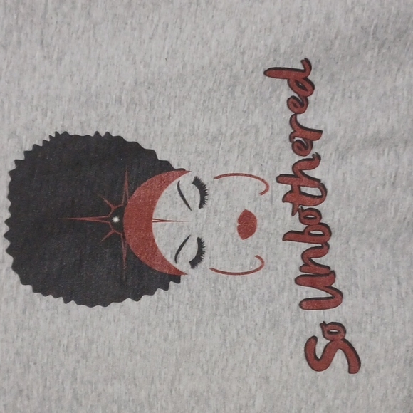 Medium Funny, short sleeve tee, So UNbothered tshirt❗ - Picture 3 of 11